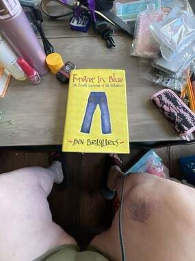 Forever in Blue: The Fourth Summer of the Sisterhood by Ann Brashares